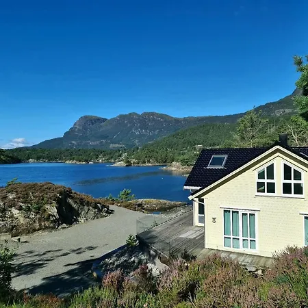 Feriehus Ferienhaus In Region Ryfylke Fuer 6 Personen *